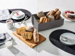 Alessi BG03 WG Mattina Broodtrommel Met Snijplank 34 X 21 Cm Staal Donkergrijs 3 Alessi BG03 WG Mattina Broodtrommel Met Snijplank 34 X 21 Cm Staal Donkergrijs -Goedkope Alessi winkel dark2